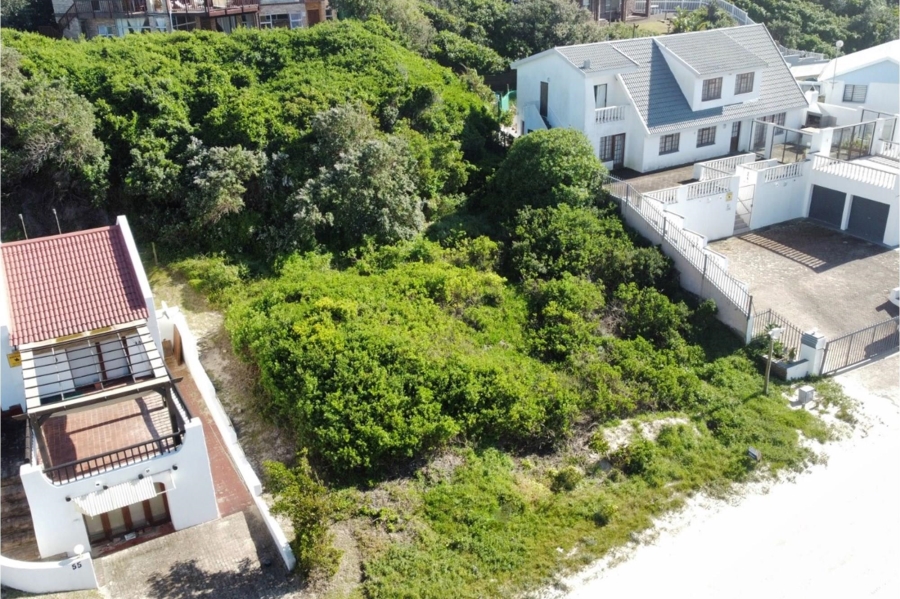 0 Bedroom Property for Sale in Paradise Beach Eastern Cape